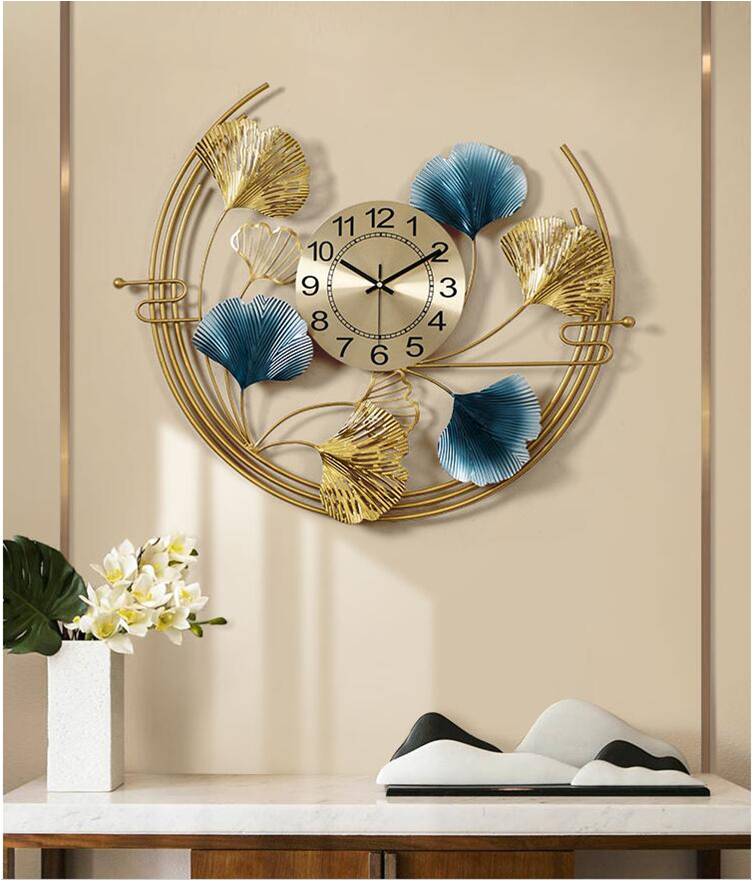 Luxurious BLOOMOON MI Metal Wall Clock