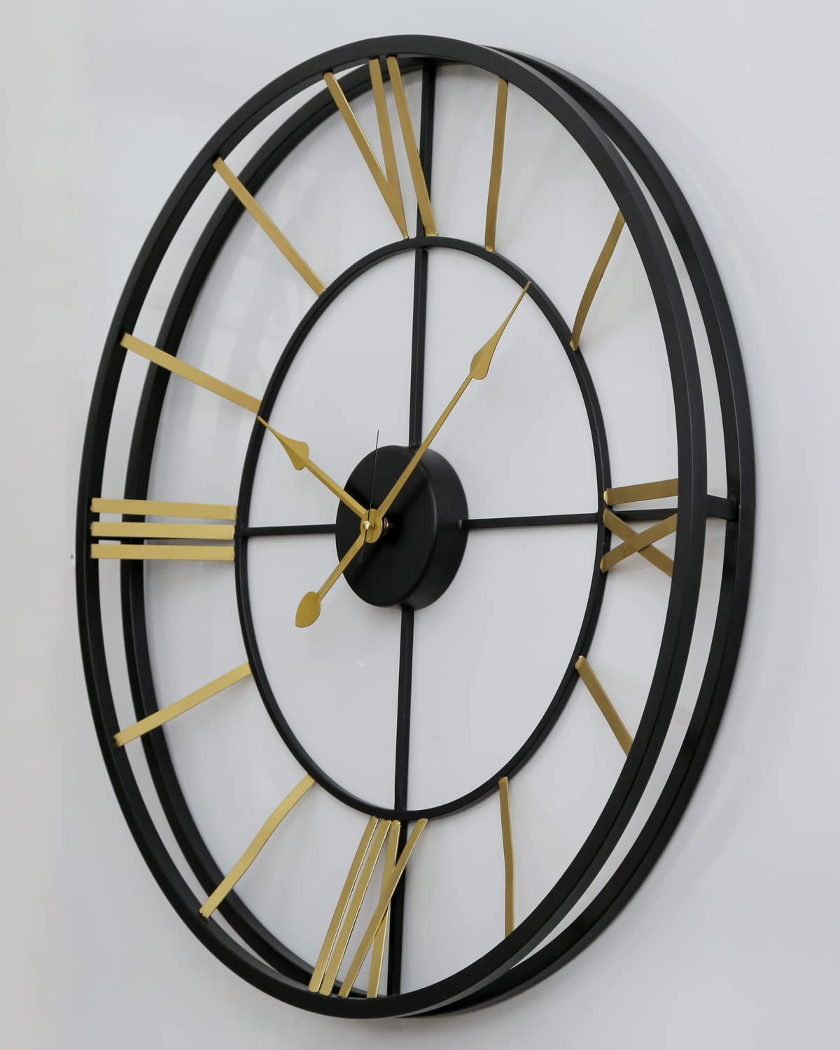 Luxurious ARCADIAL MI Metal Wall Clock