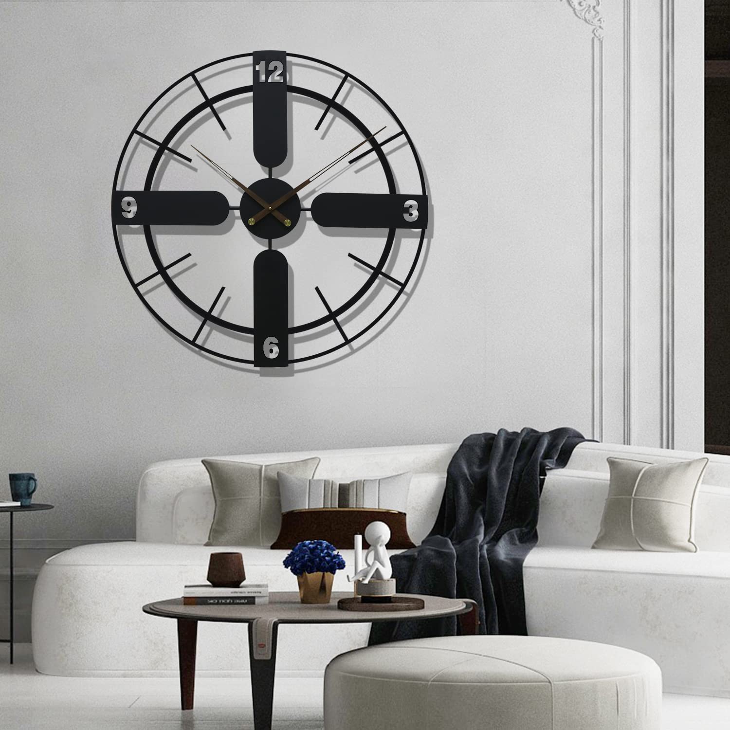 ARCURA MI Metal Wall Clock
