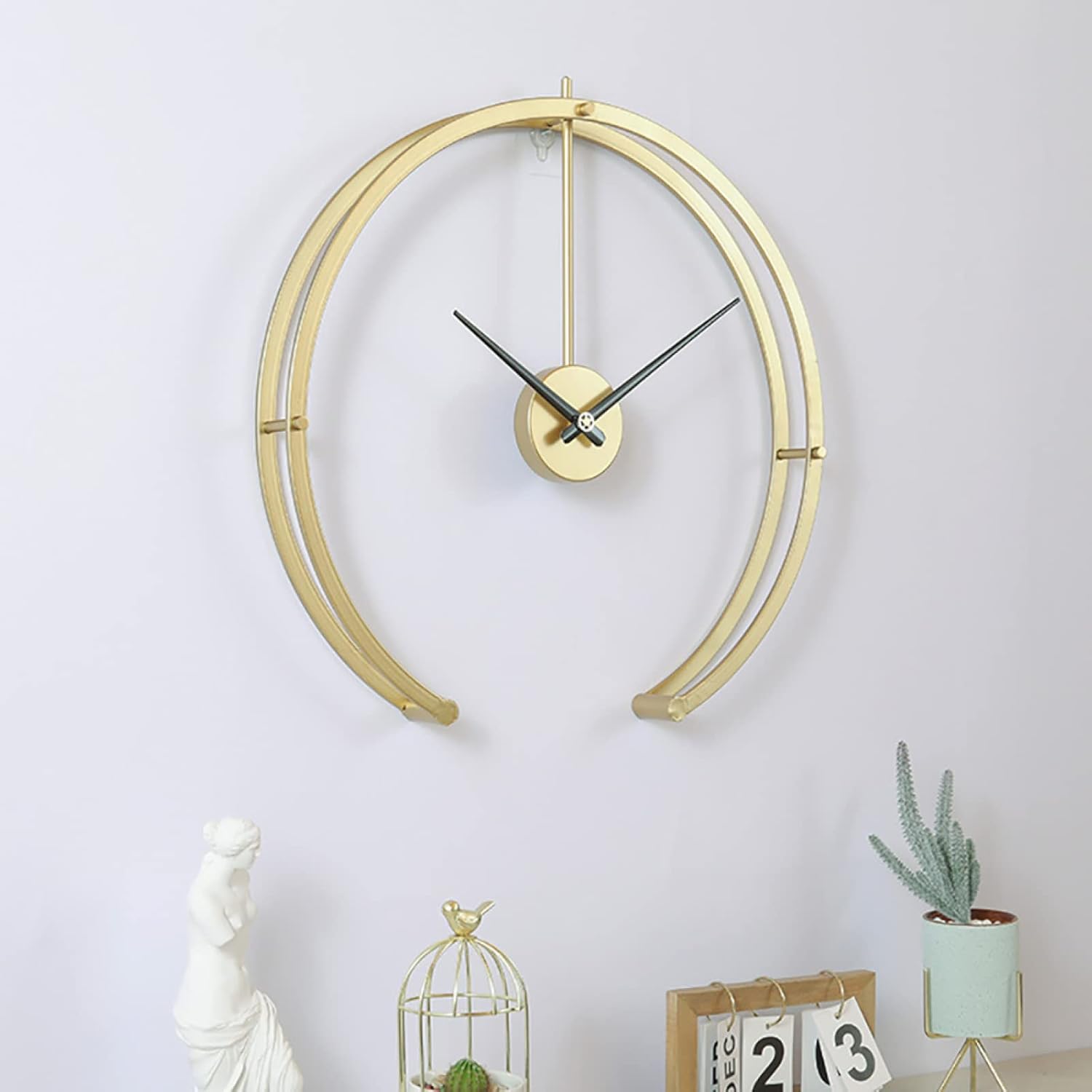 HORVERA MI Metal Wall Clock