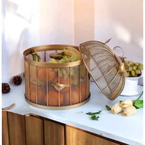 Luxurious Bulbul Fruit Basket