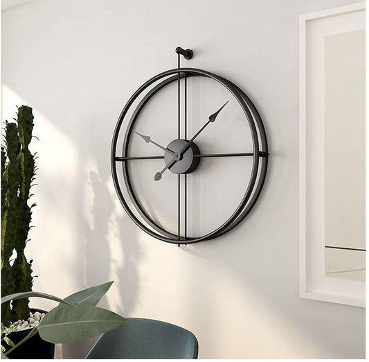 Luxurious GLOBULAR MI Wall Clock